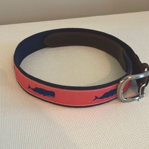 Vineyard Vine Whale Belt